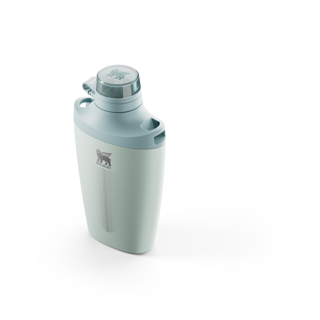The Stanley Cross Bottle | 23 OZ